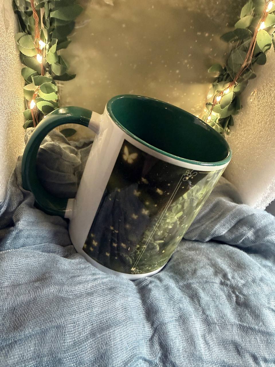 Keramiktasse „Miyu & Frosch“ – Motivtasse (2 Varianten)