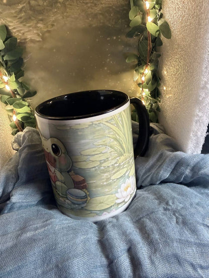 Keramiktasse „Miyu & Frosch“ – Motivtasse (2 Varianten)