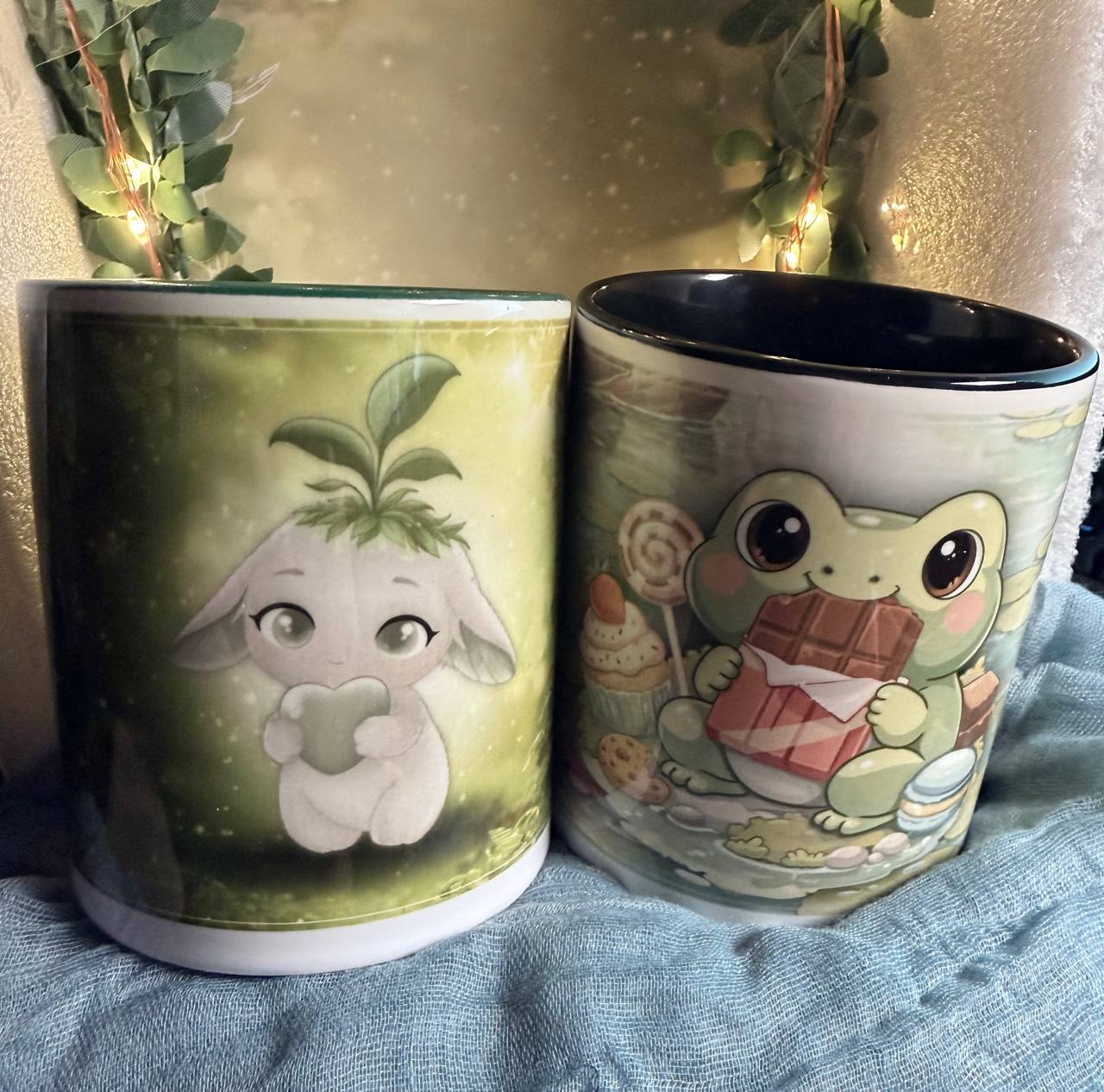 Keramiktasse „Miyu & Frosch“ – Motivtasse (2 Varianten)