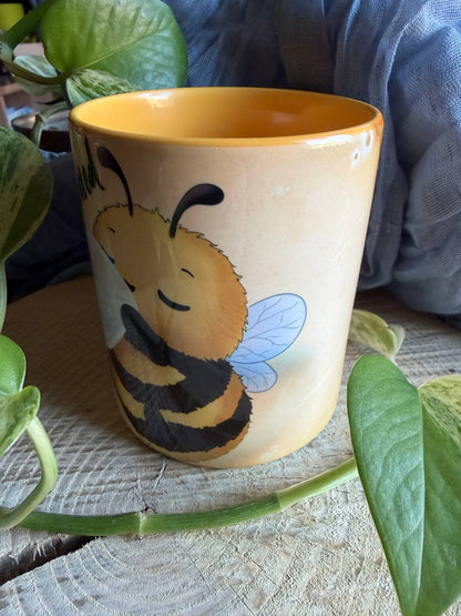 Keramiktasse - Bee Hydrated  🐝✨