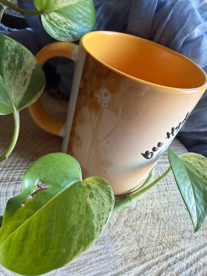 Keramiktasse - Bee Hydrated  🐝✨