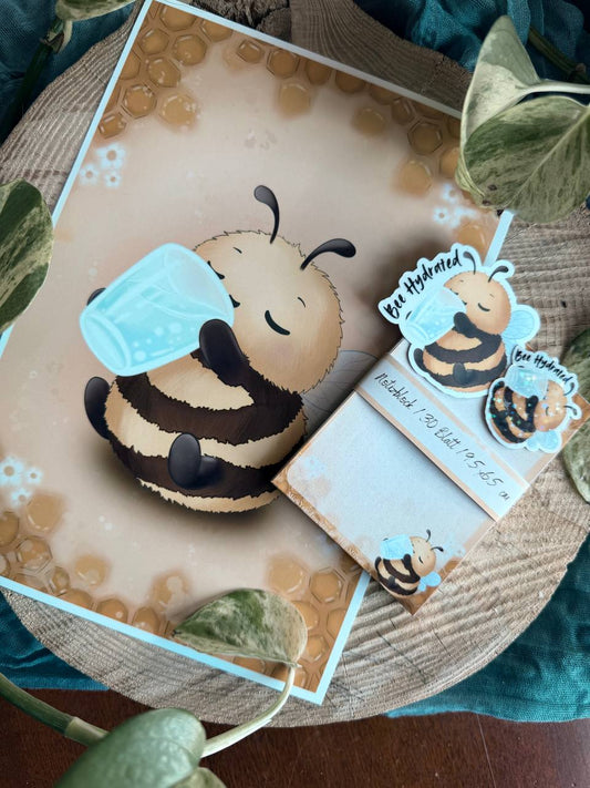 Bee Hydrated Bundle – Notizblock, Print & Sticker Set| Geschenkidee ✨